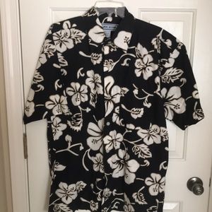 Beautiful black, white and tan flowered button down shirt